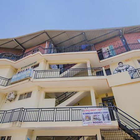 Oyo 79181 Sri Dhanalakshmi Boarding & Lodging Бангалор Экстерьер фото